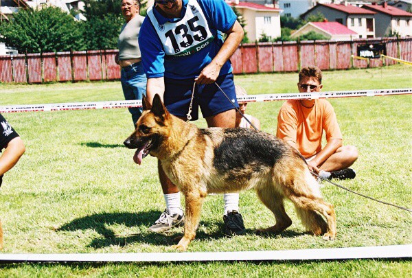 Kynologická revue - www.dogsk.sk