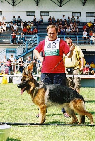 Kynologická revue - www.dogsk.sk