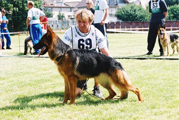 Kynologická revue - www.dogsk.sk