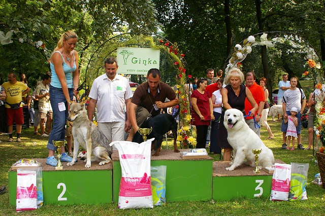 Kynologická revue - www.dogsk.sk