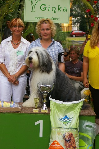 Kynologická revue - www.dogsk.sk