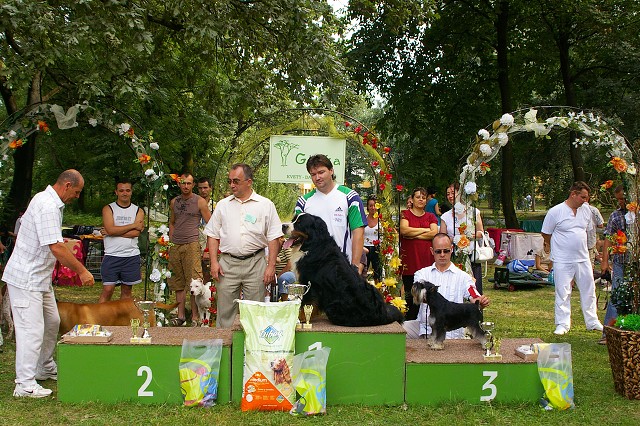 Kynologická revue - www.dogsk.sk