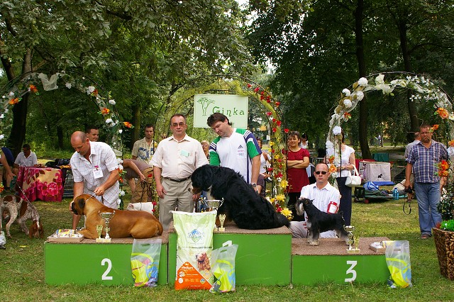 Kynologická revue - www.dogsk.sk