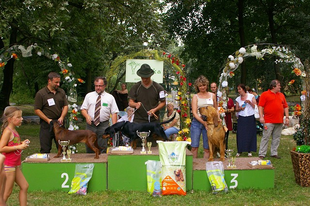 Kynologická revue - www.dogsk.sk