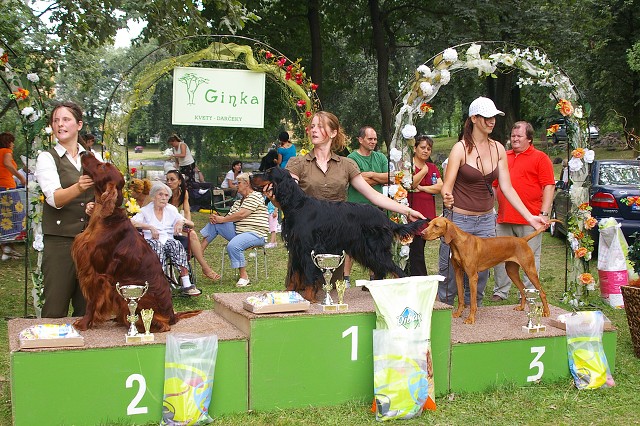 Kynologická revue - www.dogsk.sk