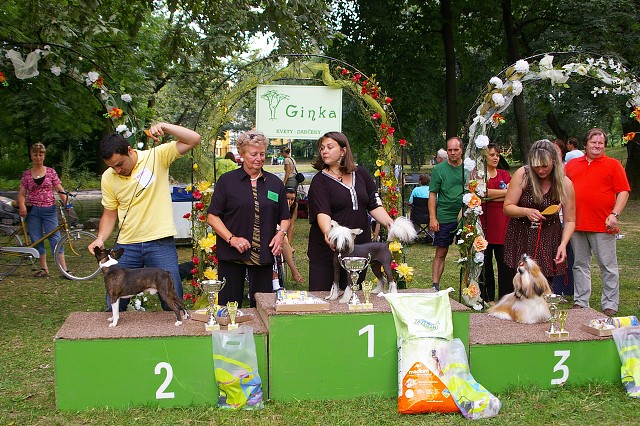 Kynologická revue - www.dogsk.sk