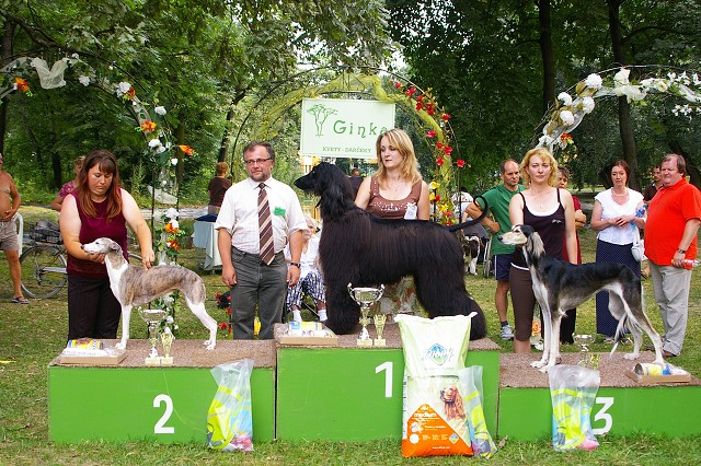 Kynologická revue - www.dogsk.sk