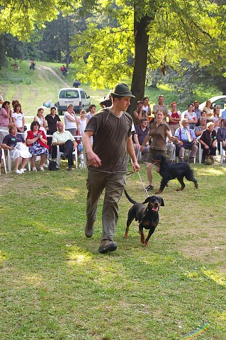 Kynologická revue - www.dogsk.sk