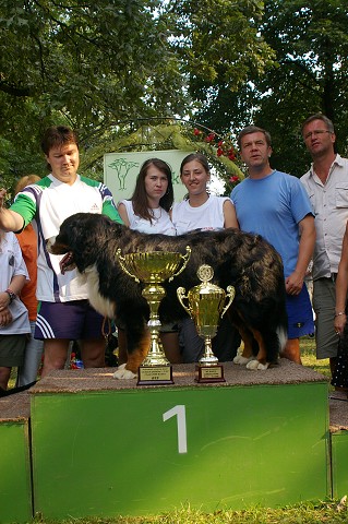 Kynologická revue - www.dogsk.sk