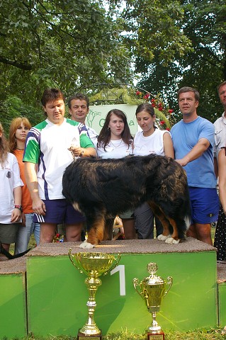Kynologická revue - www.dogsk.sk
